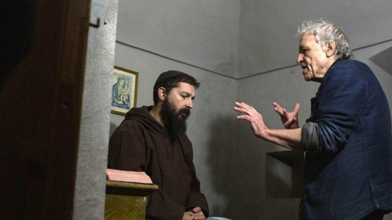 shia-labeouf-napisze-scenariusz-do-filmu-o-auschwitz-dla-abla-ferrary